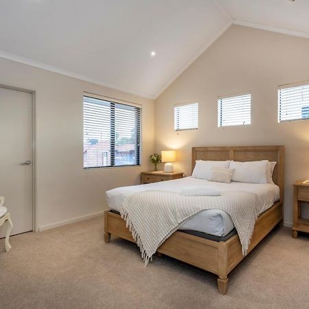Villa Coode Street Townhouse - Executive Escapes Perth Esterno foto